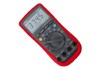 Das Multimeter UT61D nimmt es sowohl mit hohen, als auch sehr geringen Stromspannungen auf